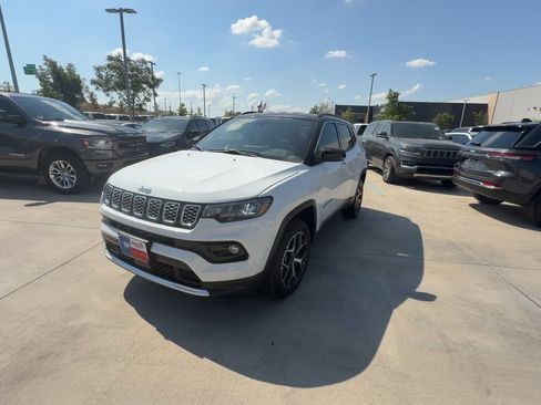 Certified 2026 Jeep Compass Limited AWD/4WD image 2