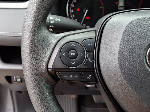 Certified 2025 Toyota RAV4 XLE AWD/4WD image 25