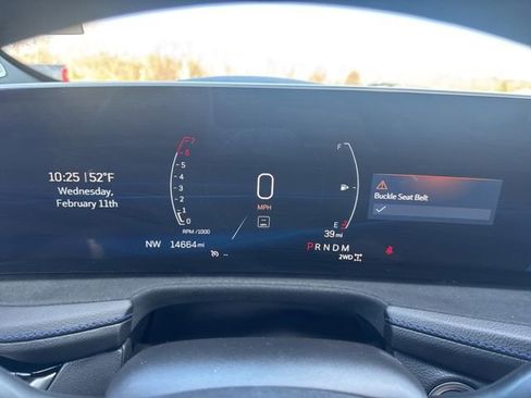 Used 2024 Cadillac XT4 Sport image 19