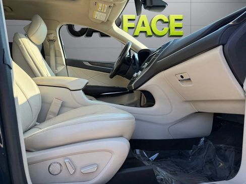 Used 2019 Lincoln MKC Reserve w/ MKC Climate Package AWD/4WD image 22