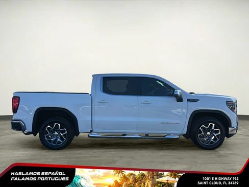 New 2026 GMC Sierra 1500 SLE w/ Preferred Package RWD image 7