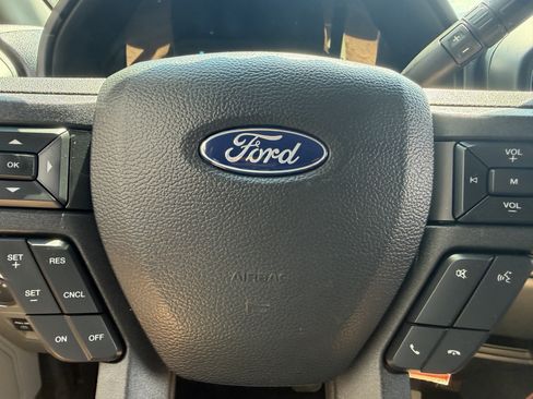 Used 2018 Ford F150 XL w/ Equipment Group 101A Mid AWD/4WD image 34