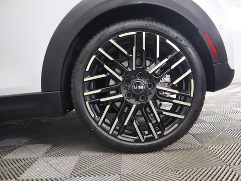 New 2026 MINI Cooper S image 29