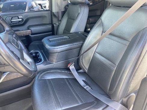 Used 2021 GMC Sierra 1500 Denali AWD/4WD image 16