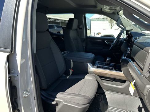 New 2026 Chevrolet Silverado 1500 RST AWD/4WD image 19