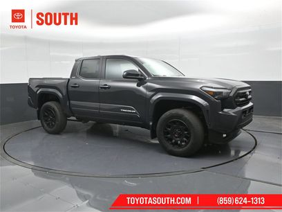 New 2025 Toyota Tacoma SR5