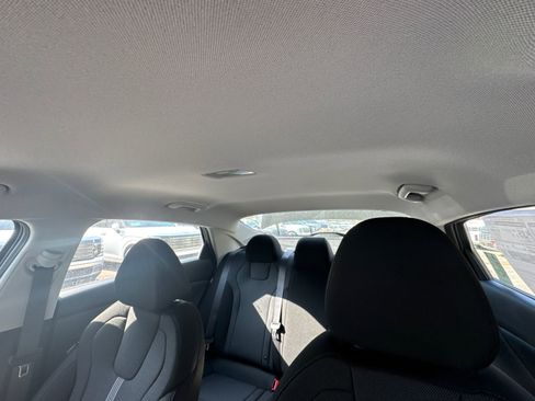 New 2026 Hyundai Elantra SE image 31