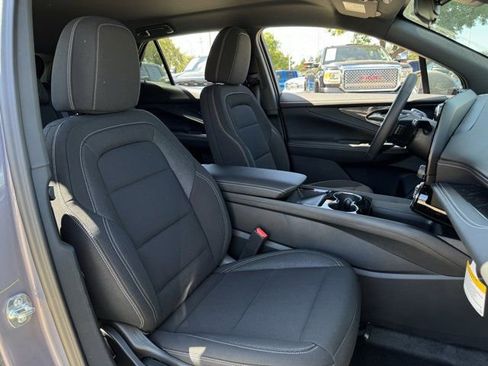 New 2026 Chevrolet Blazer EV LT image 24