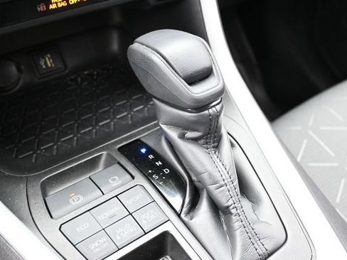 Used 2023 Toyota RAV4 XLE AWD/4WD image 24