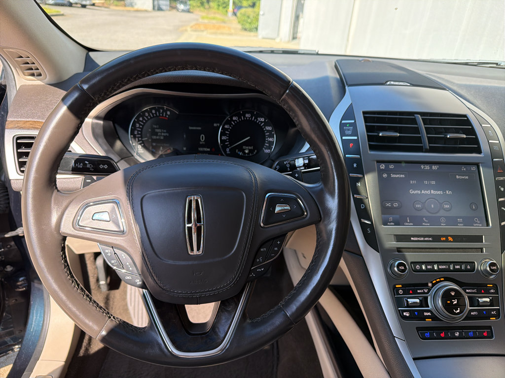 Used 2020 Lincoln MKZ Reserve w/ Elements Package AWD/4WD image 15