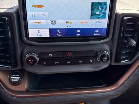 Used 2021 Ford Bronco Sport Outer Banks AWD/4WD image 11