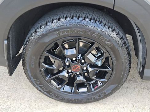 Certified 2025 Nissan Armada PRO-4X AWD/4WD image 10