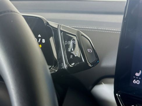 Used 2024 Volkswagen ID.4 S image 24