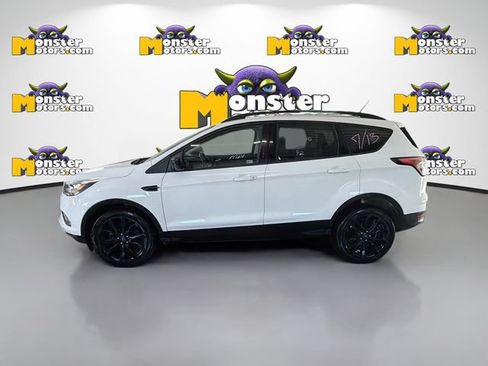 Used 2018 Ford Escape SE w/ SE SYNC Package AWD/4WD image 7