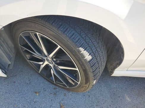 Used 2021 Toyota Camry SE image 11