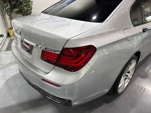 Used 2015 BMW 750Li xDrive w/ M Sport Edition AWD/4WD image 38
