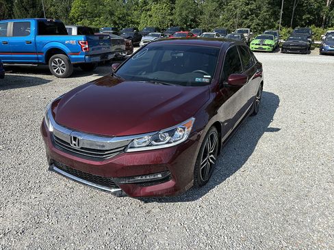 Used 2016 Honda Accord Sport image 1