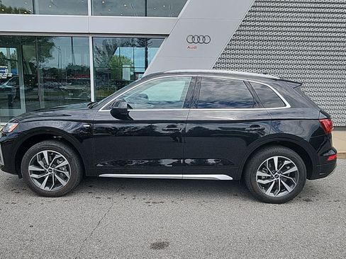 Used 2023 Audi Q5 2.0T Premium w/ Convenience Package AWD/4WD image 6