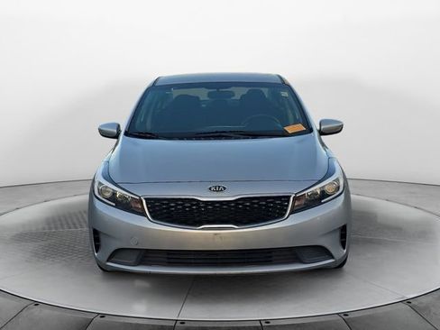 Used 2017 Kia Forte LX image 8