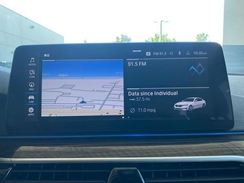 Used 2023 BMW 530e w/ Premium Package RWD image 21