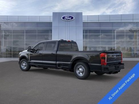 New 2026 Ford F350 XL w/ 360-Degree Camera Package RWD image 4