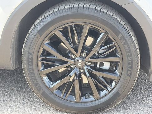 Used 2021 Kia Telluride SX FWD image 9