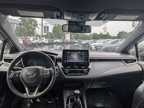 Certified 2022 Toyota Corolla XSE FWD image 20