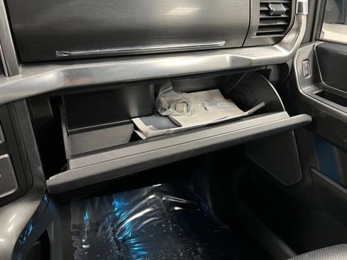 Used 2023 Ford F150 Lariat w/ Equipment Group 502A High image 42