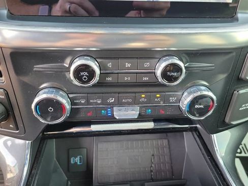 Used 2022 Ford F150 Lariat AWD/4WD image 20