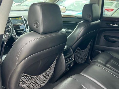 Used 2016 Cadillac SRX Luxury FWD image 6
