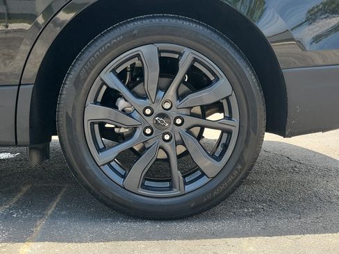 Used 2024 Chevrolet Equinox RS w/ RS Leather Package FWD image 9