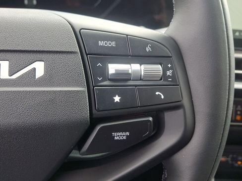 New 2026 Kia Sportage X-Line w/ X-Line Technology Package image 21