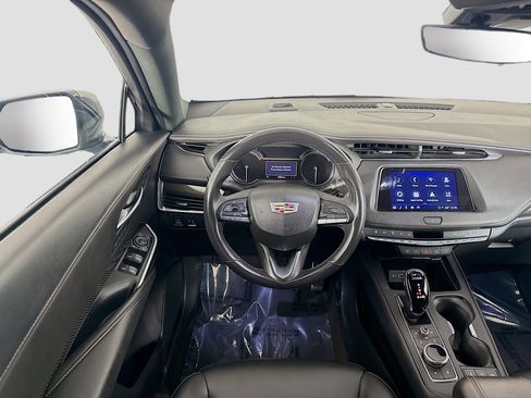 Used 2022 Cadillac XT4 Sport w/ Enhanced Visibility Package image 17