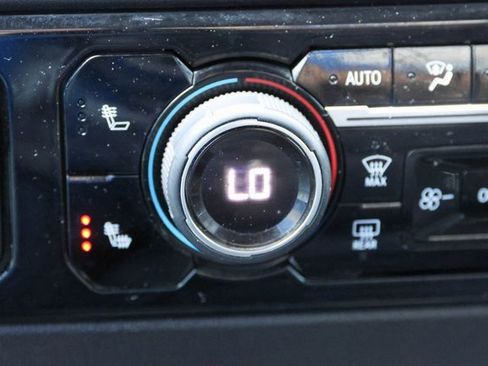 Used 2024 Chevrolet Silverado 2500 LT image 25