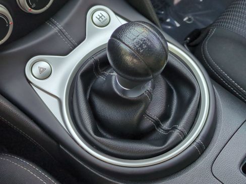 Used 2011 Nissan 370Z Coupe w/ Sport Pkg RWD image 25