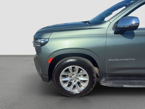 Used 2023 Chevrolet Suburban Premier AWD/4WD image 10