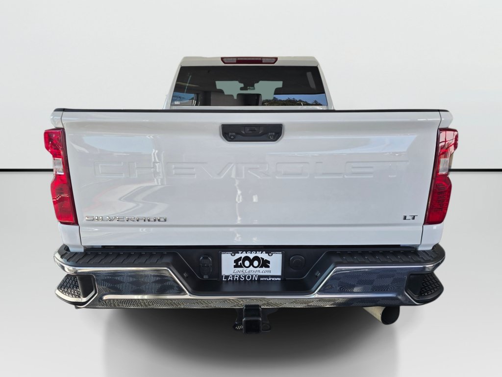 Used 2025 Chevrolet Silverado 2500 LT w/ Convenience Package AWD/4WD image 4