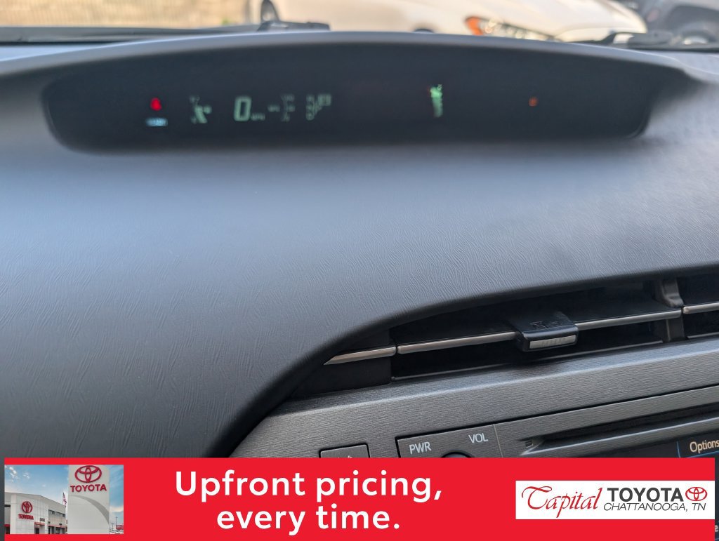 Used 2015 Toyota Prius Four FWD image 18