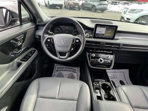 Certified 2022 Lincoln Corsair AWD w/ Equipment Group 101A image 16