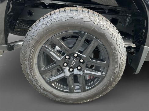 New 2026 Chevrolet Silverado 1500 Custom w/ Turbomax Blackout Package image 10