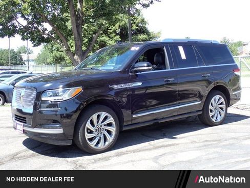 Used 2024 Lincoln Navigator Reserve AWD/4WD image 1