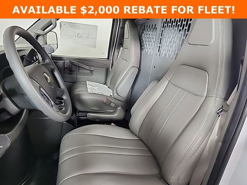 New 2025 Chevrolet Express 3500 w/ Driver Convenience Package image 20