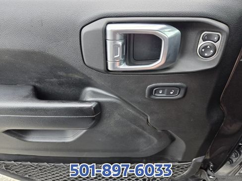 Used 2022 Jeep Gladiator Sport AWD/4WD image 36