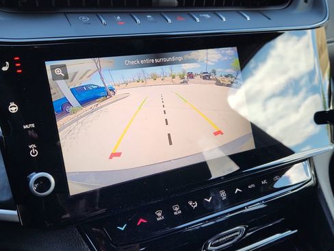 New 2026 Jeep Grand Cherokee L Limited w/ Limited Altitude Package image 17