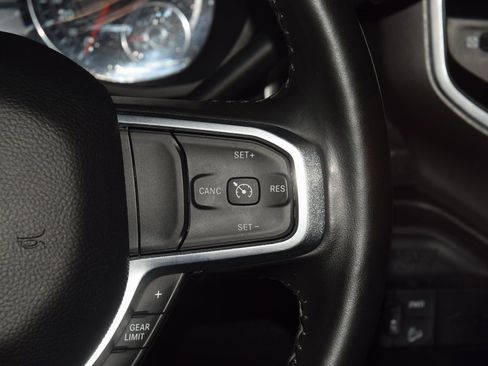 Used 2024 RAM 2500 Laramie w/ Night Edition image 36