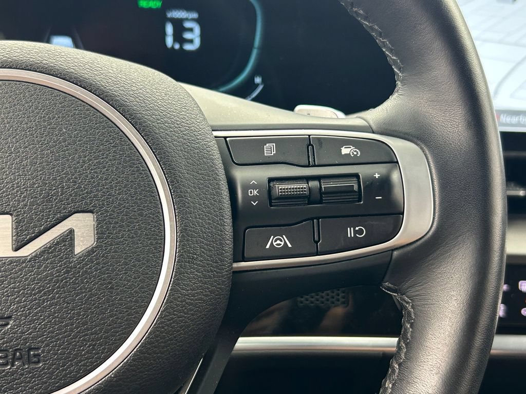 Used 2023 Kia Sportage EX AWD/4WD image 30