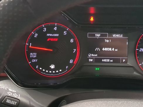 Used 2024 Chevrolet Trax RS w/ Driver Confidence Package FWD image 30