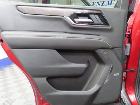 Used 2025 GMC Yukon Elevation w/ LPO, Floor Liner Package image 53