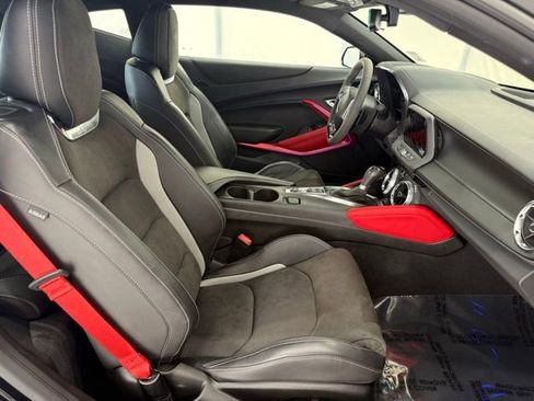 Used 2023 Chevrolet Camaro SS image 16