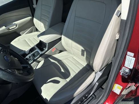 Used 2018 Ford Escape SEL FWD image 15